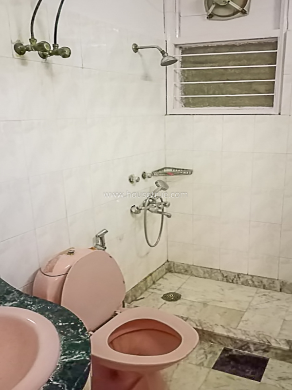 4 BHK Flat For Rent in Greater Kailash Part 1