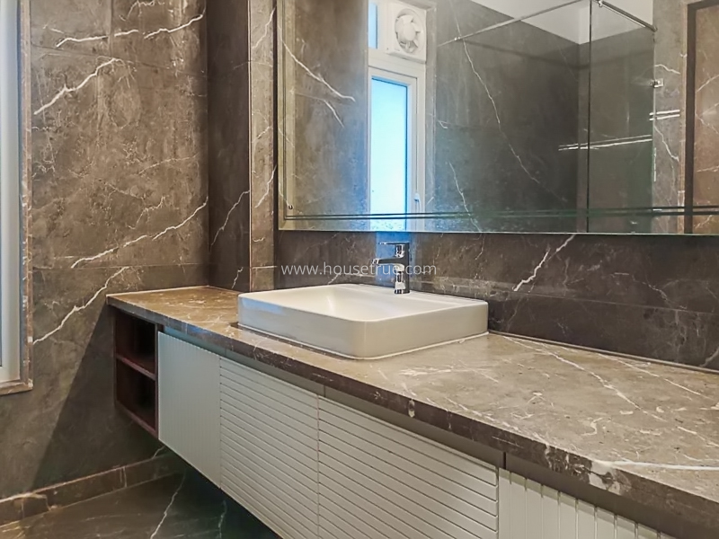 4 BHK Builder Floor For Rent in Green Park