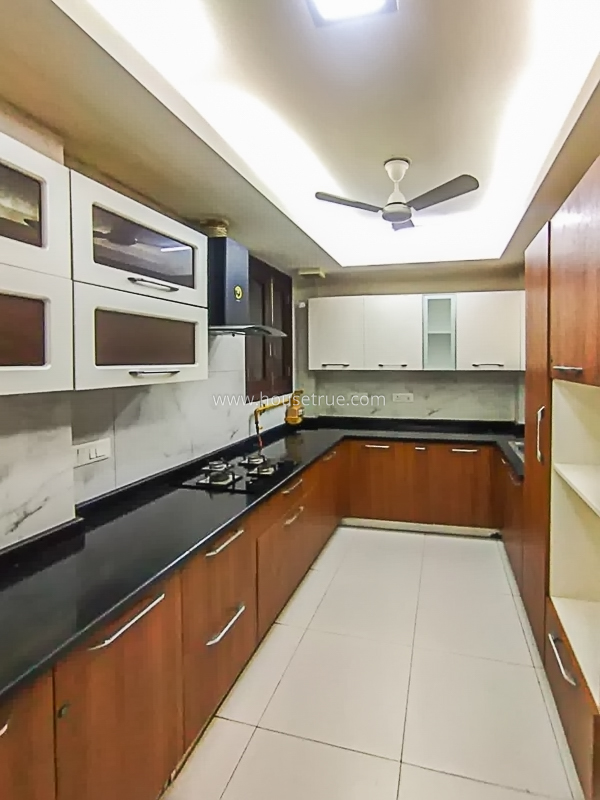 3 BHK Builder Floor For Rent in Uday Park