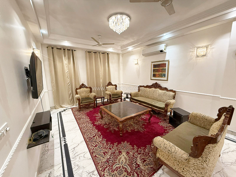 4 BHK Builder Floor For Rent in Vasant Vihar