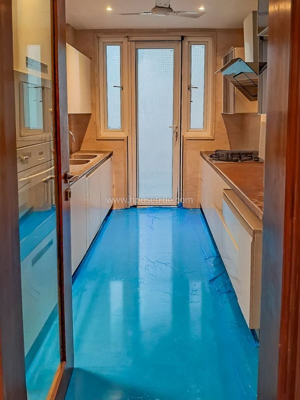 8 BHK House For Rent in Panchsheel Park