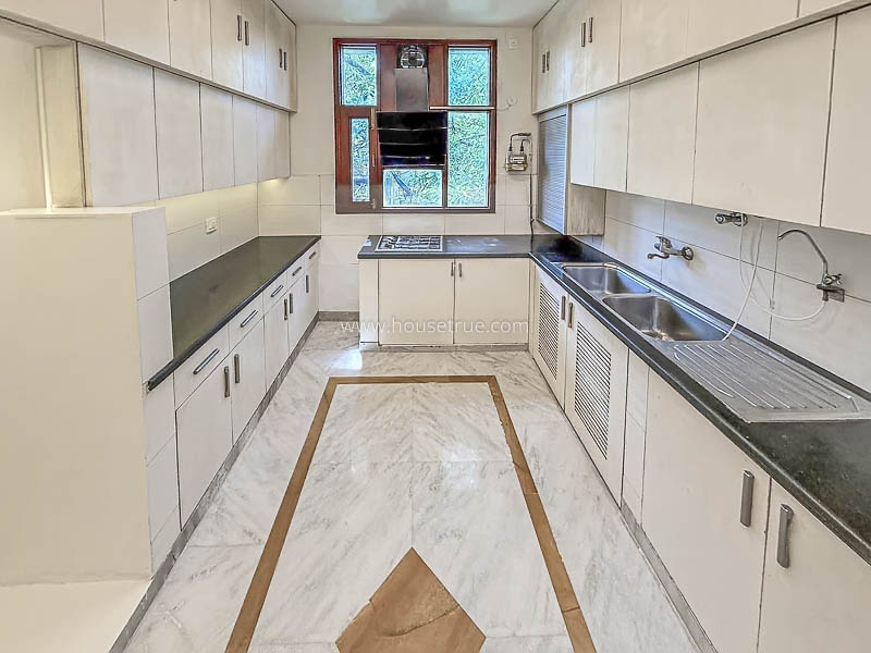 3 BHK Flat For Rent in Panchsheel Park
