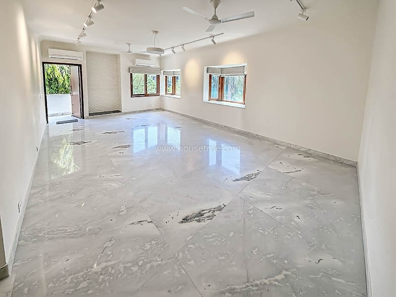3 BHK Flat For Rent in Panchsheel Park