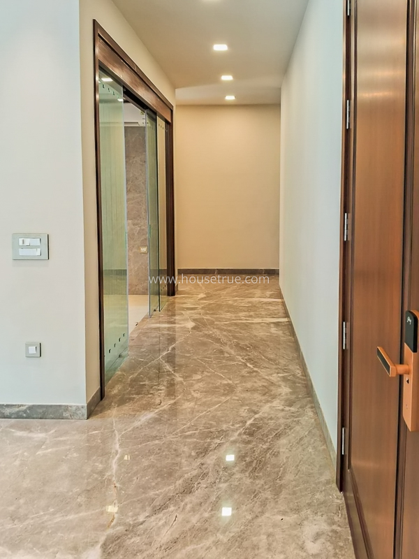 4 BHK Builder Floor For Rent in Neeti Bagh