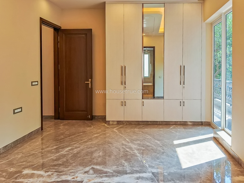 4 BHK Builder Floor For Rent in Neeti Bagh