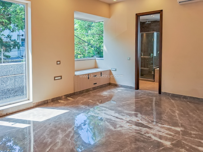 4 BHK Builder Floor For Rent in Neeti Bagh