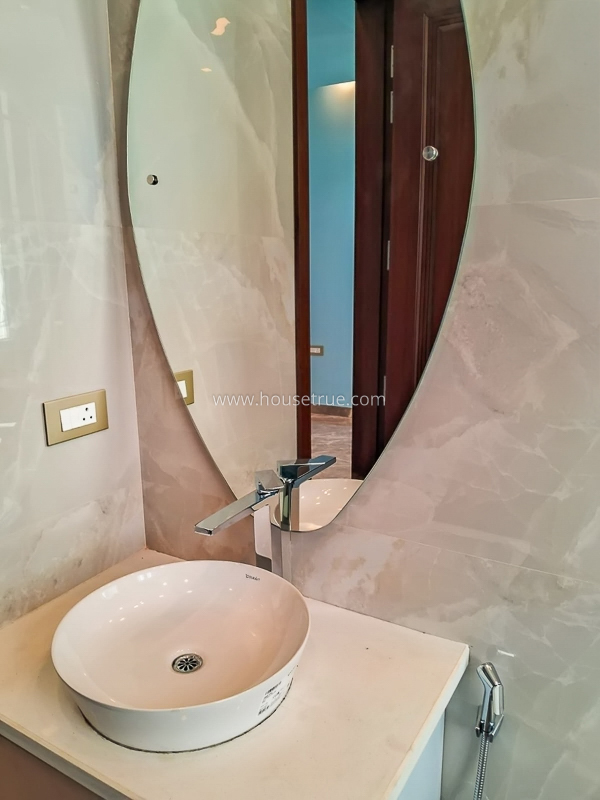 4 BHK Builder Floor For Rent in Neeti Bagh