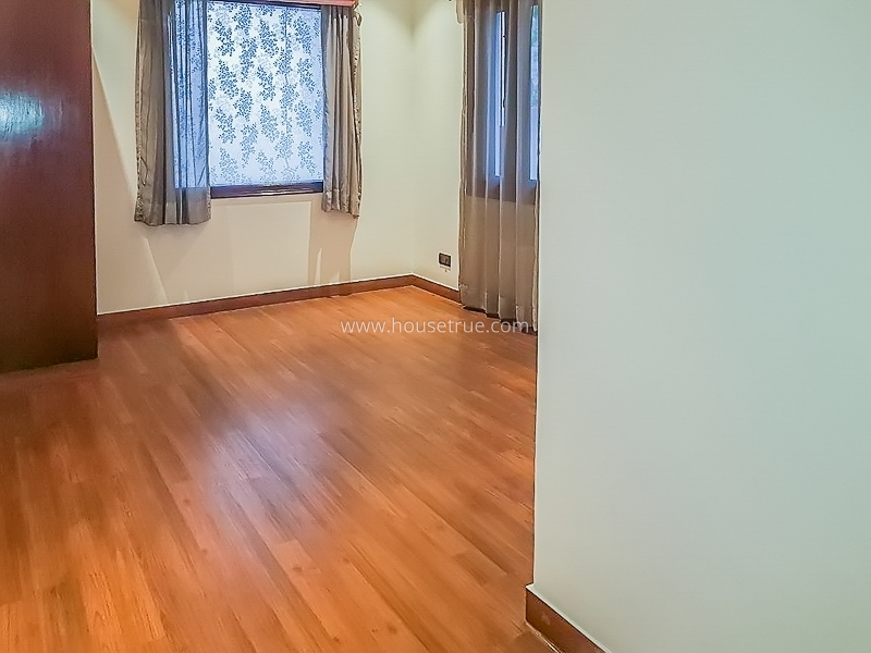 3 BHK Flat For Rent in Shanti Niketan