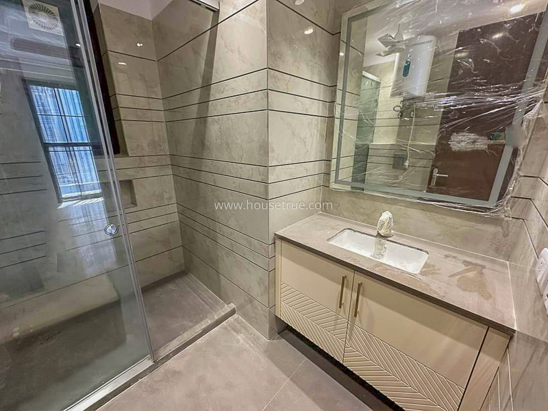 3 BHK Builder Floor For Rent in Nizamuddin East