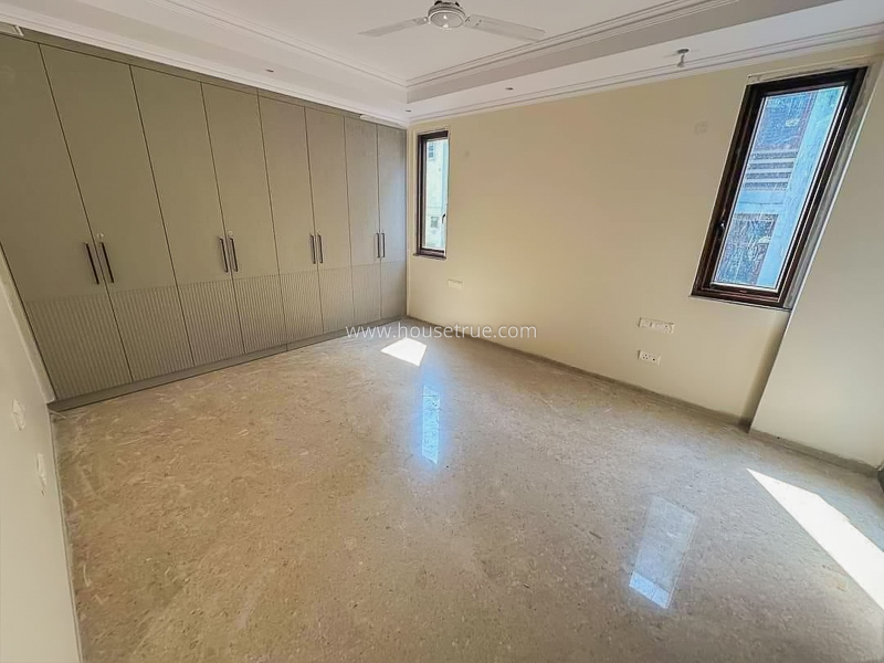 3 BHK Builder Floor For Rent in Nizamuddin East
