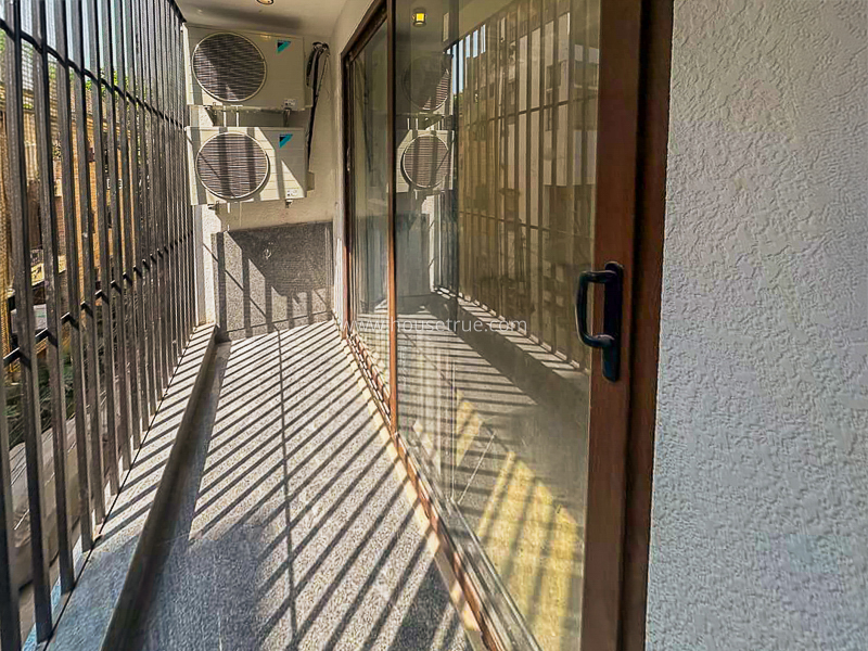 3 BHK Builder Floor For Rent in Nizamuddin East