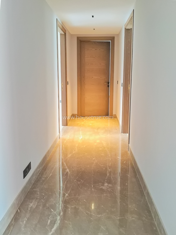 3 BHK Builder Floor For Sale in Defence Colony