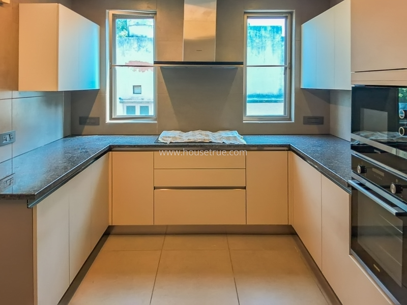 3 BHK Builder Floor For Sale in Defence Colony