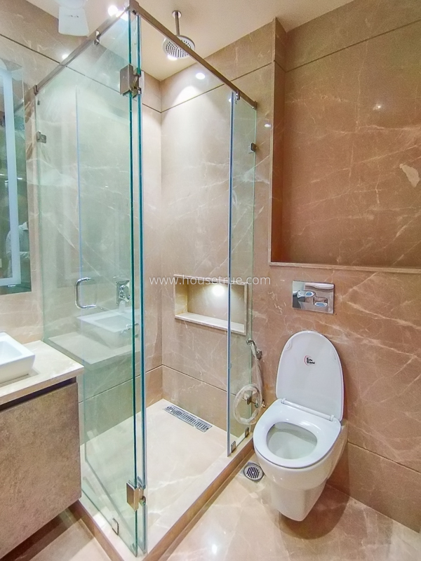 3 BHK Builder Floor For Rent in Green Park Extension
