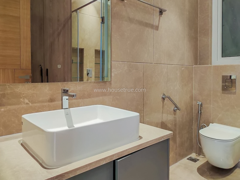 3 BHK Builder Floor For Rent in Green Park Extension