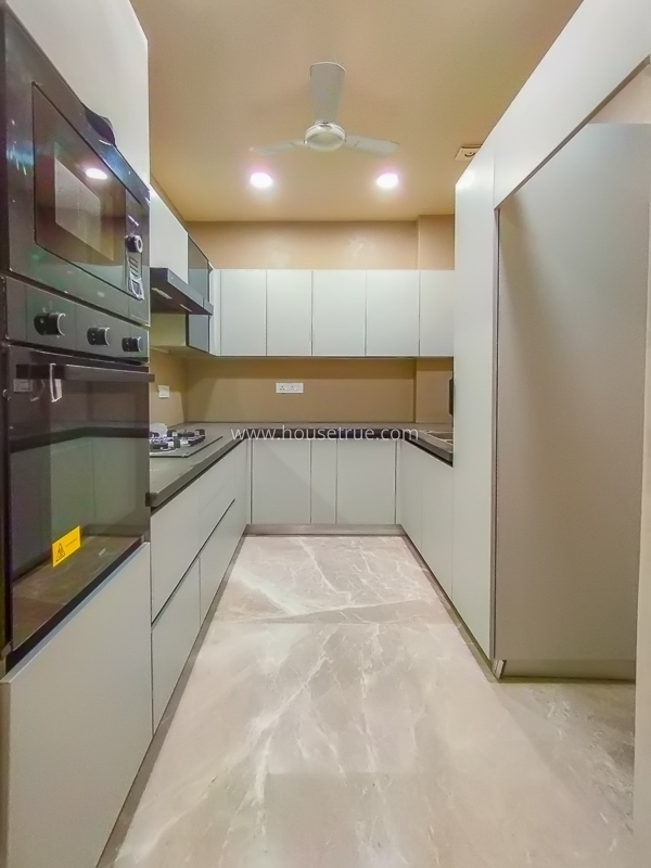 3 BHK Builder Floor For Rent in Green Park Extension