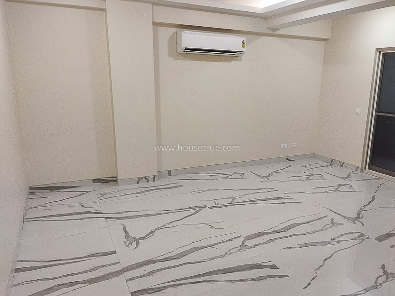 3 BHK Flat For Rent in East Of Kailash