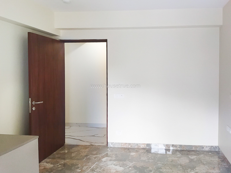 3 BHK Flat For Rent in East Of Kailash