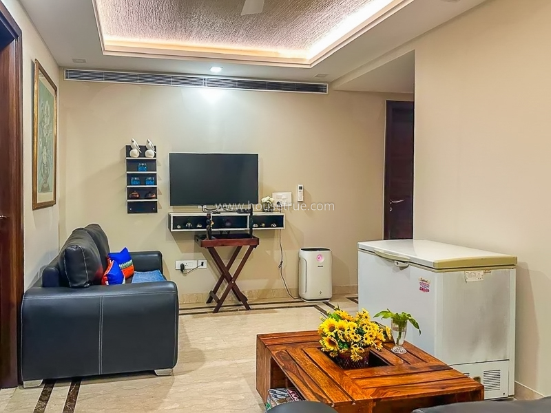 4 BHK Builder Floor For Rent in Vasant Vihar
