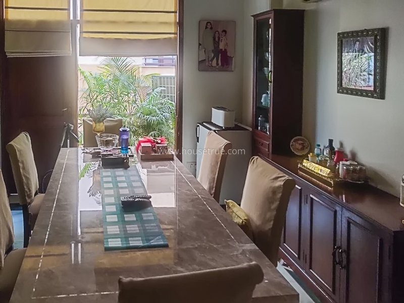 4 BHK Flat For Sale in Safdarjung Enclave