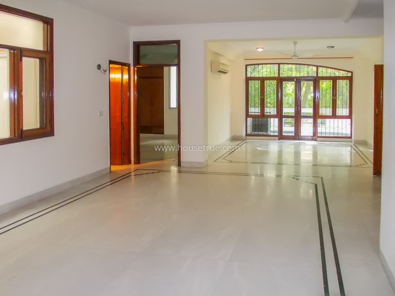 10 BHK House For Rent in Chanakyapuri