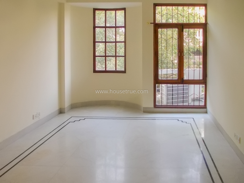 10 BHK House For Rent in Chanakyapuri