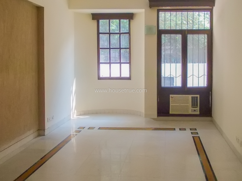 10 BHK House For Rent in Chanakyapuri