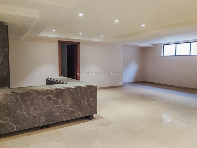 4 BHK Flat For Rent in Vasant Vihar