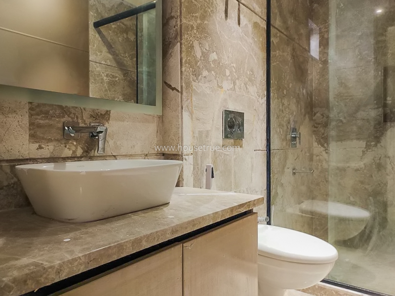 4 BHK Flat For Rent in Vasant Vihar