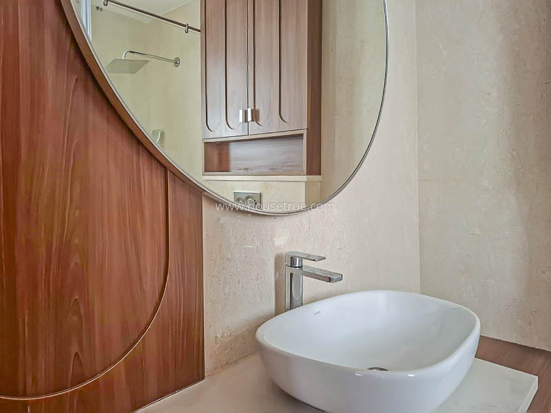 3 BHK Builder Floor For Rent in Vasant Vihar
