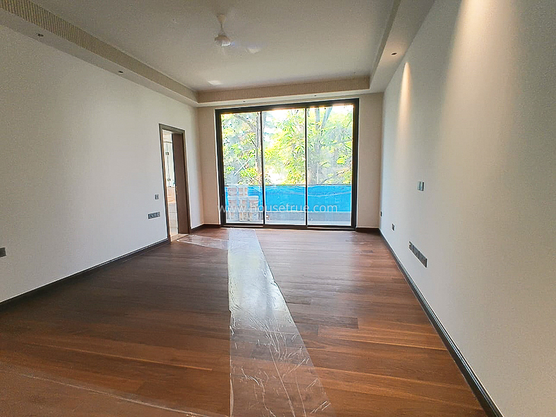 4 BHK Builder Floor For Rent in West End Colony