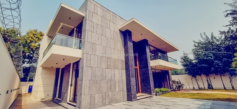 6 BHK Farm House For Rent in Chattarpur