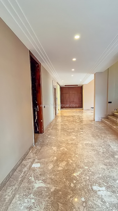 6 BHK Farm House For Rent in Chattarpur