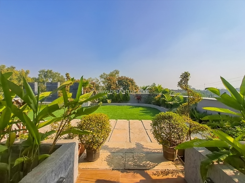 6 BHK Farm House For Sale in Vasant Kunj