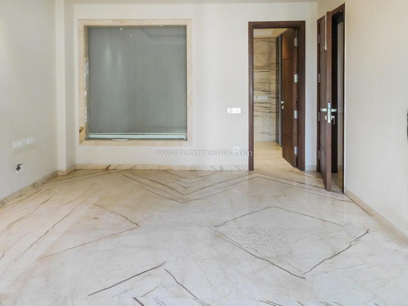 4 BHK Builder Floor For Sale in Pamposh Enclave