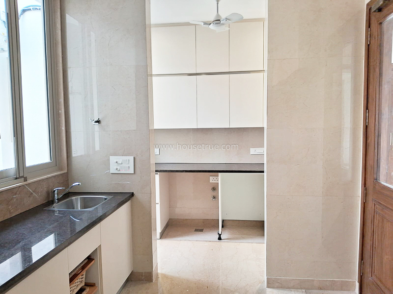 3 BHK Builder Floor For Rent in Defence Colony