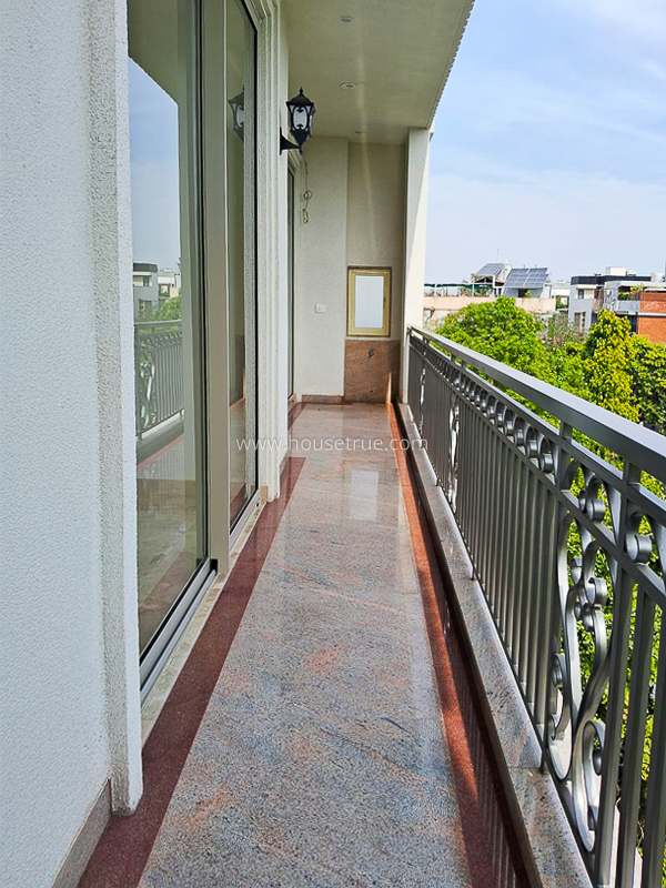 3 BHK Builder Floor For Rent in Defence Colony