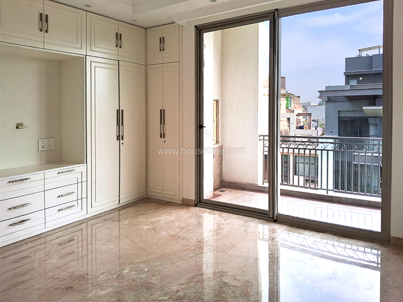3 BHK Builder Floor For Rent in Defence Colony