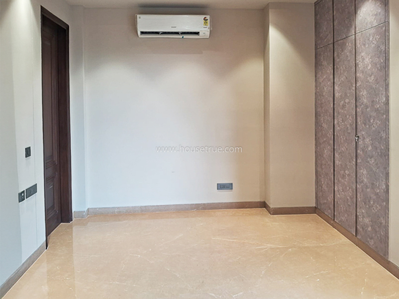 3 BHK Builder Floor For Rent in Defence Colony