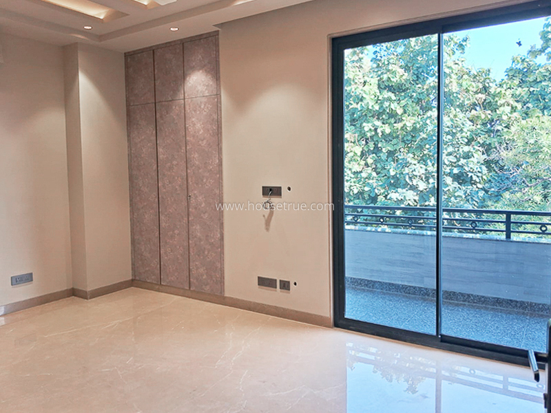 3 BHK Builder Floor For Rent in Defence Colony
