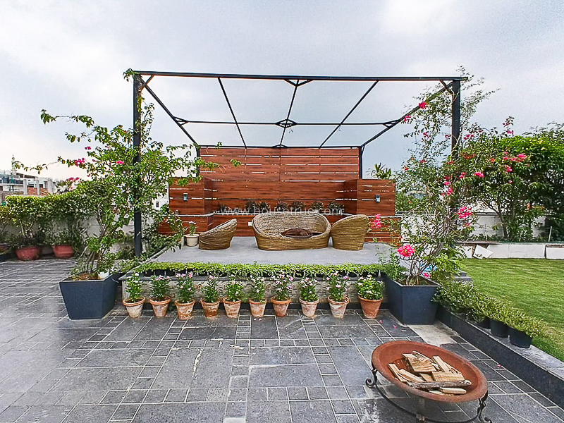 4 BHK Flat For Sale in New Friends Colony