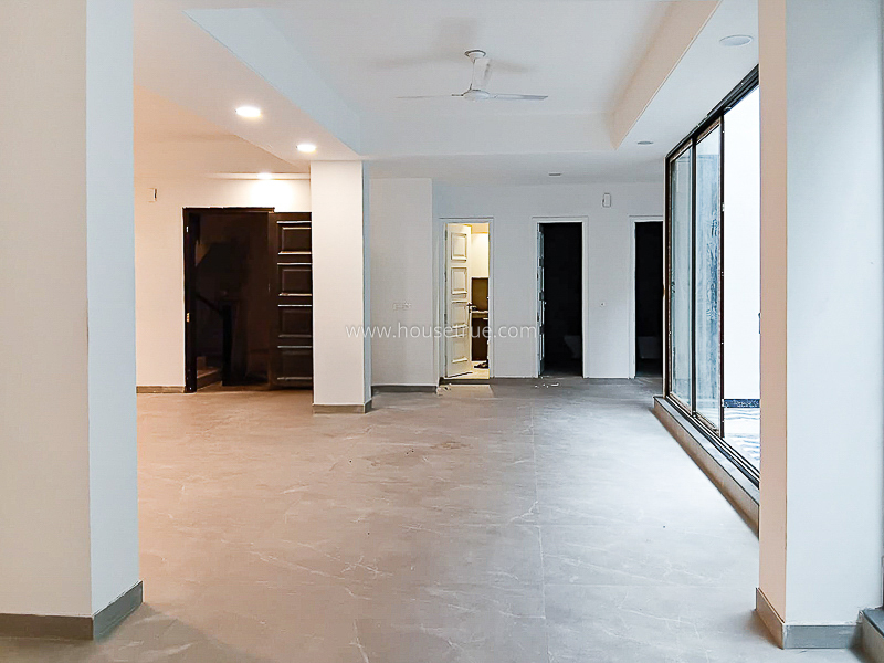 3 BHK Builder Floor For Rent in Defence Colony