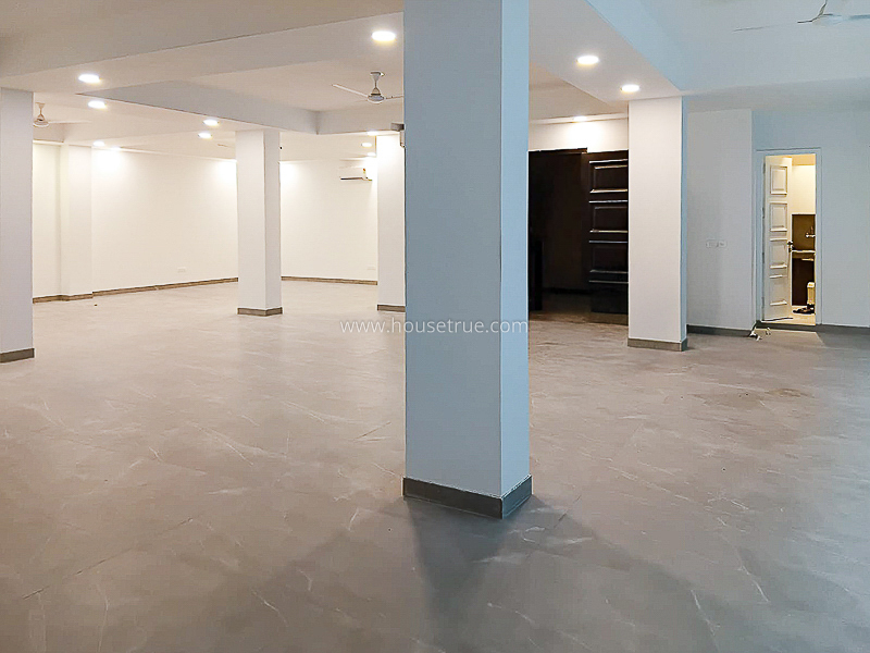 3 BHK Builder Floor For Rent in Defence Colony