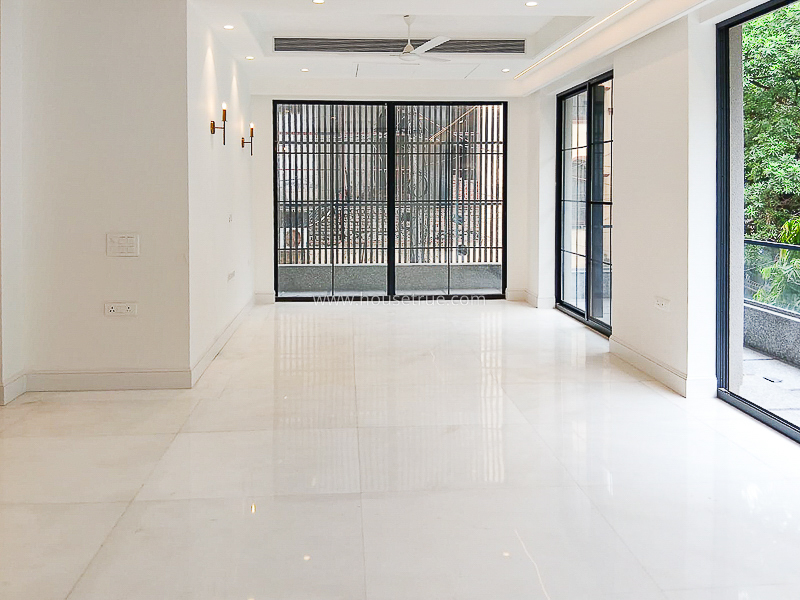 3 BHK Builder Floor For Rent in Defence Colony