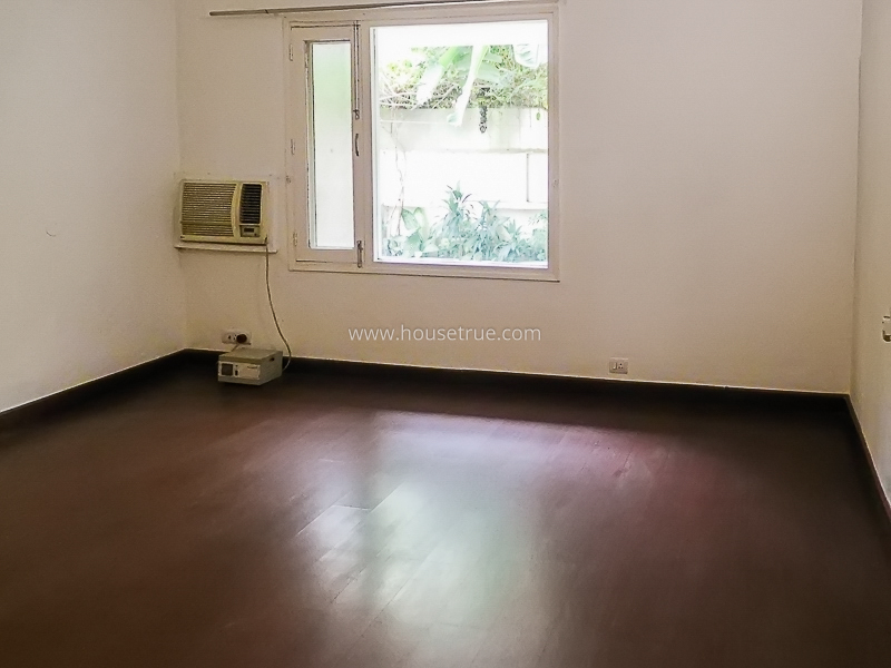 1 BHK Builder Floor For Rent in Defence Colony