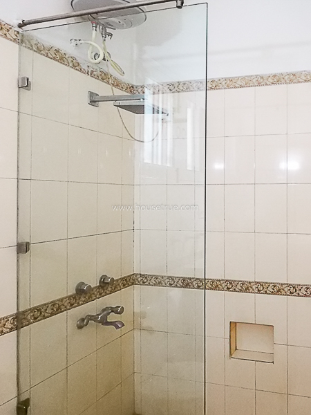 1 BHK Builder Floor For Rent in Defence Colony