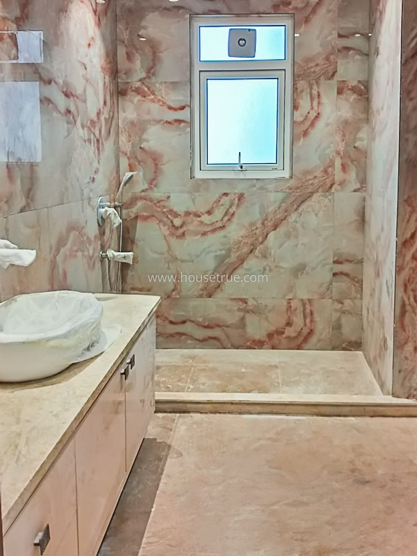 1 BHK Builder Floor For Rent in Defence Colony