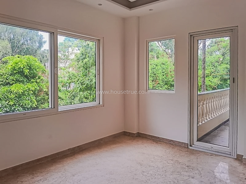 1 BHK Builder Floor For Rent in Defence Colony