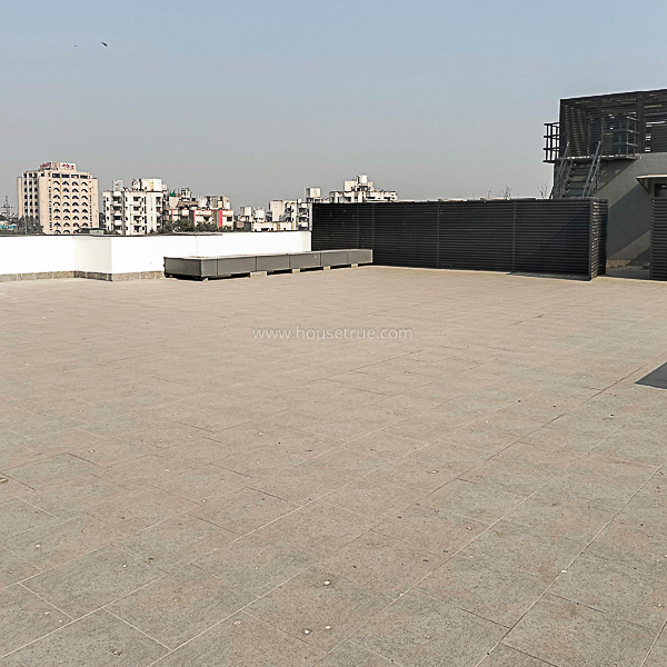4 BHK Flat For Rent in Friends Colony West
