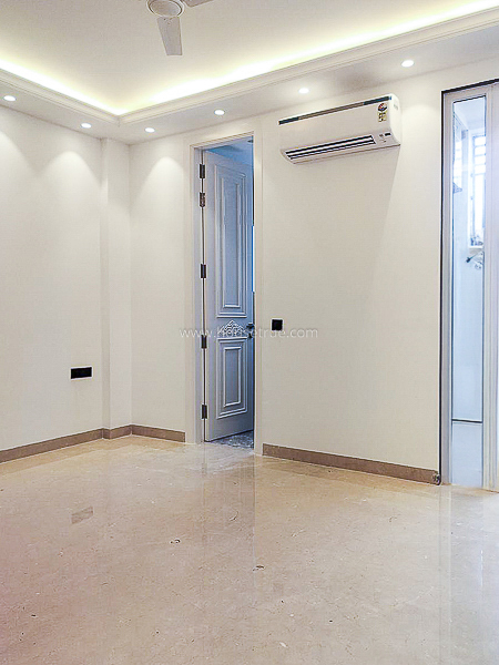 4 BHK Builder Floor For Rent in Hauz Khas